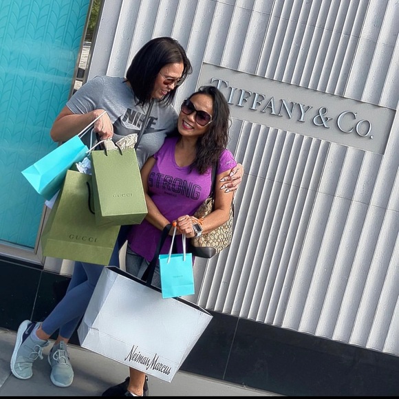 Meet your Posher, Marisol - Picture 3 of 11